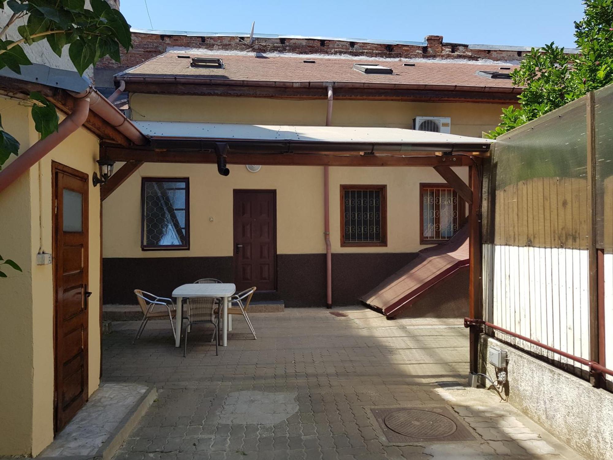 Central Victoriei Guesthouse Bucharest Exterior photo